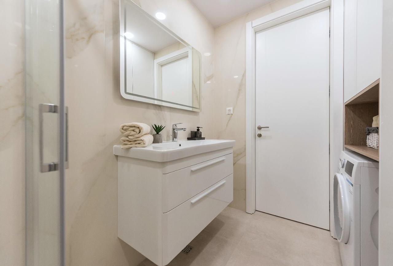 Luxury Apartment See To Sea-Sea&City View Makarska Zewnętrze zdjęcie