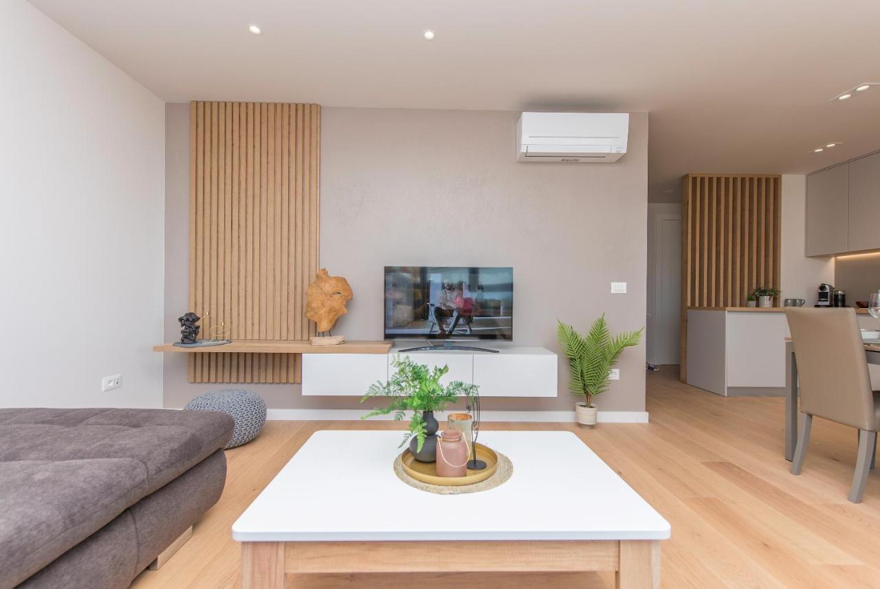 Luxury Apartment See To Sea-Sea&City View Makarska Zewnętrze zdjęcie